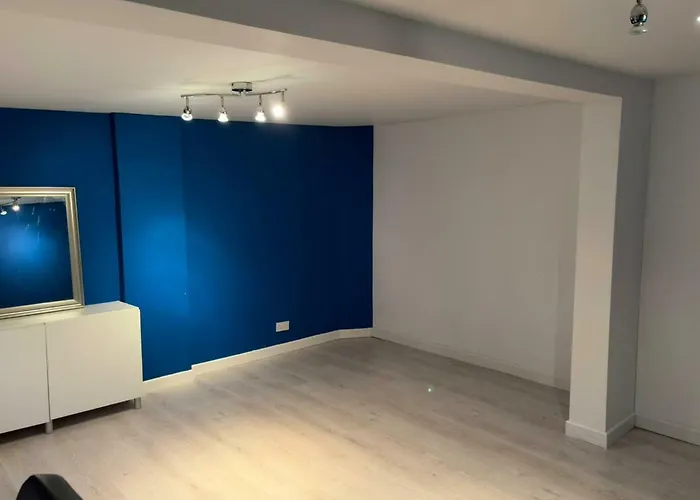 Cosy 3bdr With Workspace And Private Garden *