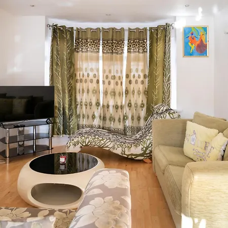 Cosy 3bdr With Workspace And Private Garden Bristol