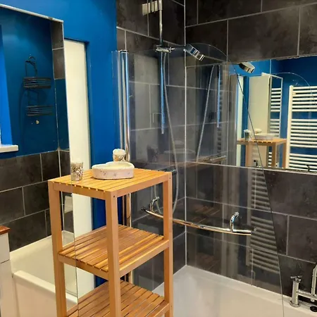 Cosy 3bdr With Workspace And Private Garden * 布里斯托