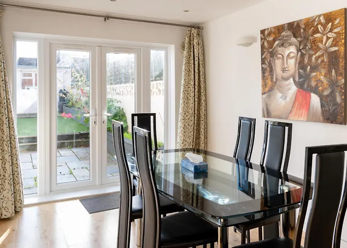 Cosy 3bdr With Workspace And Private Garden Bristol