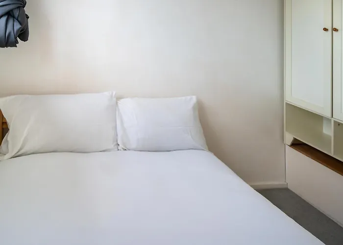 Cosy 3bdr With Workspace And Private Garden Сasa de vacaciones *